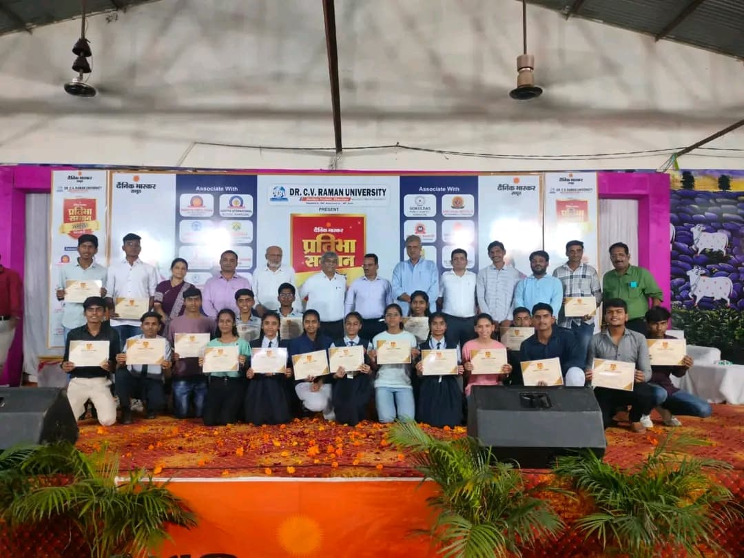 Students Honored at Pratibha Samman Ceremony